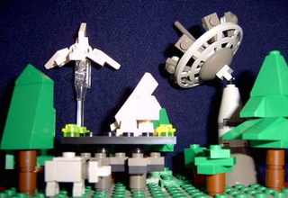 Illustration for article titled Using Hundreds of LEGO Star Wars Mini-Spaceships to Create Huge Battles